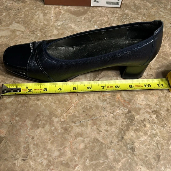 Shoes ,women, leather NEW! Inea Dora blue textured,chunky heel,pump size 39 & 41 - Picture 16 of 16